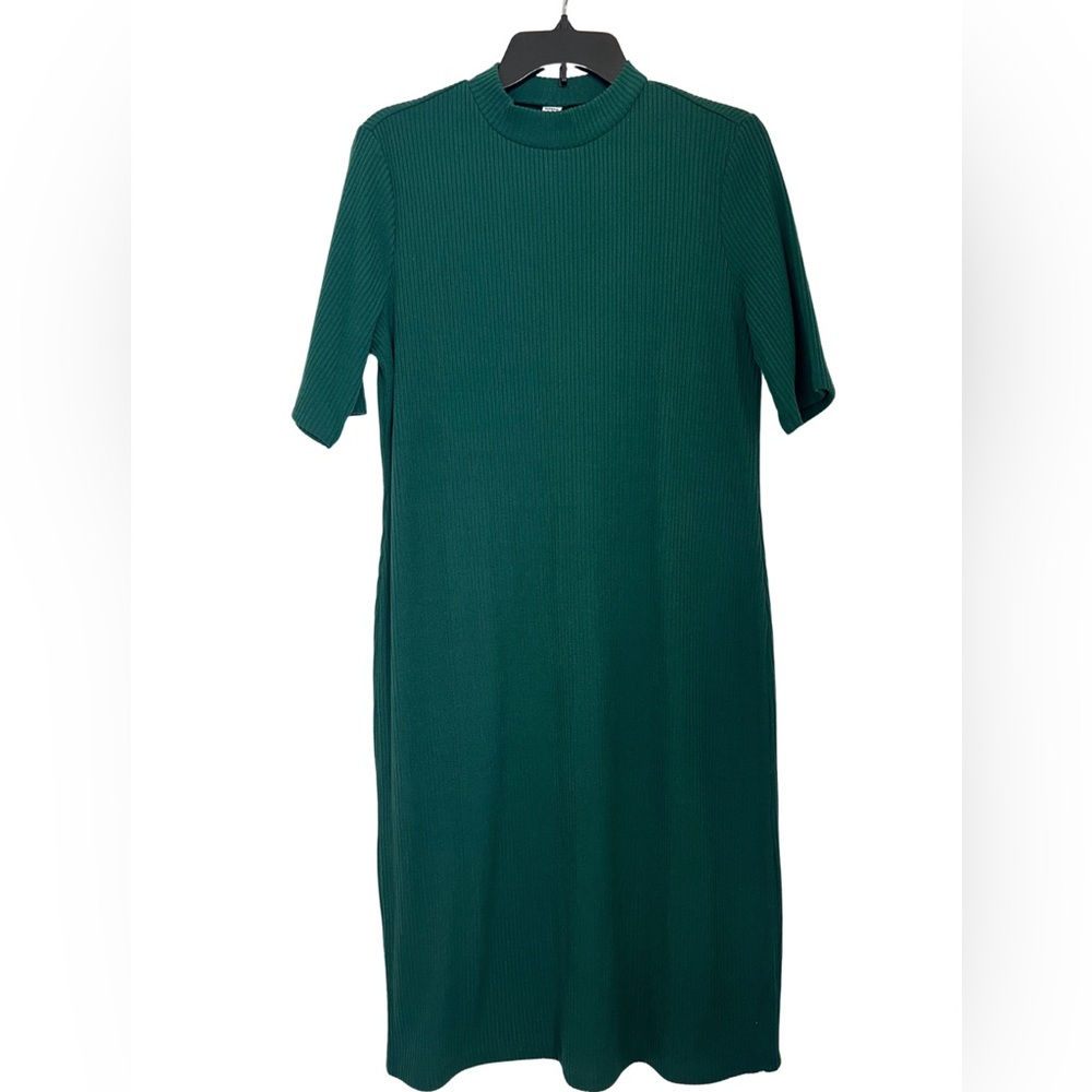 Old Navy Green Mock Neck Ribbed Dress